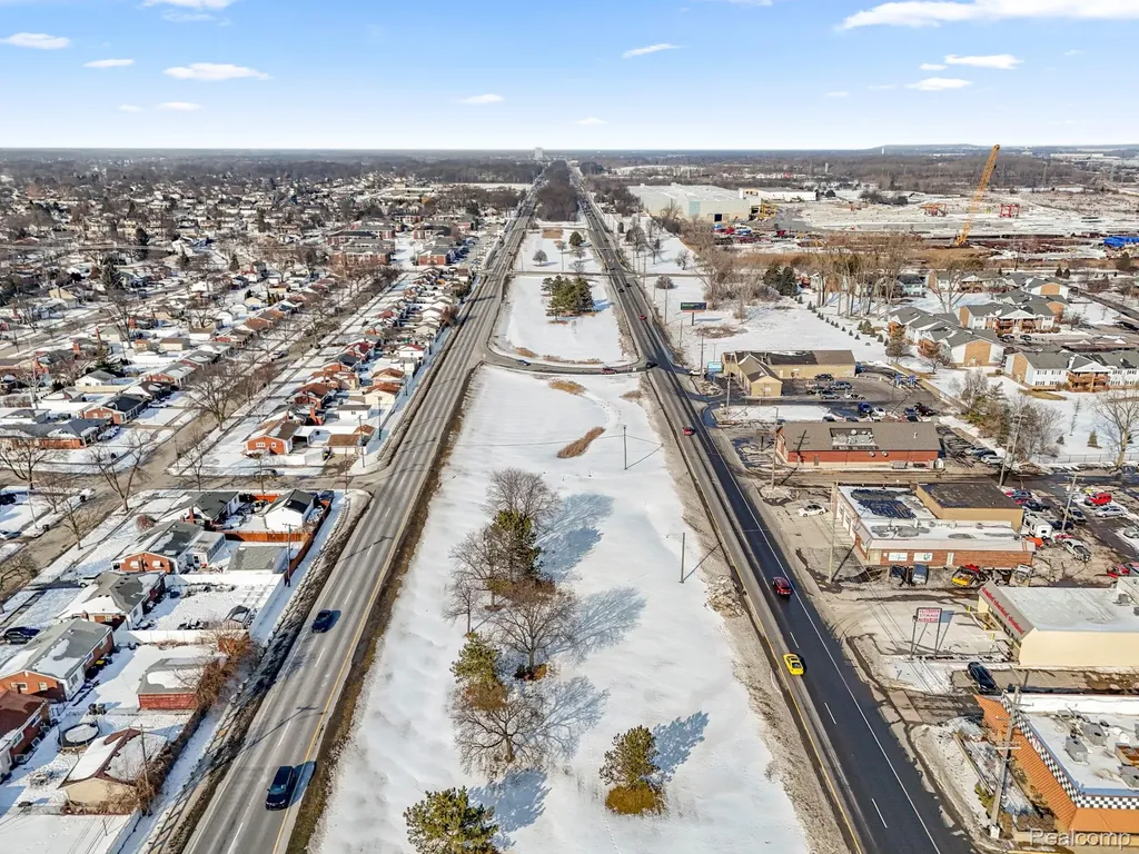 2401 Fort Street Trenton City MI 48183