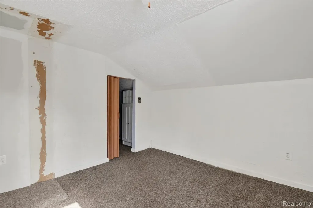 13574 Fairview Court Van Buren Charter Township MI 48111