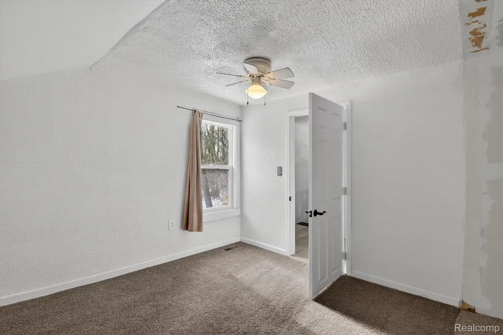 13574 Fairview Court Van Buren Charter Township MI 48111