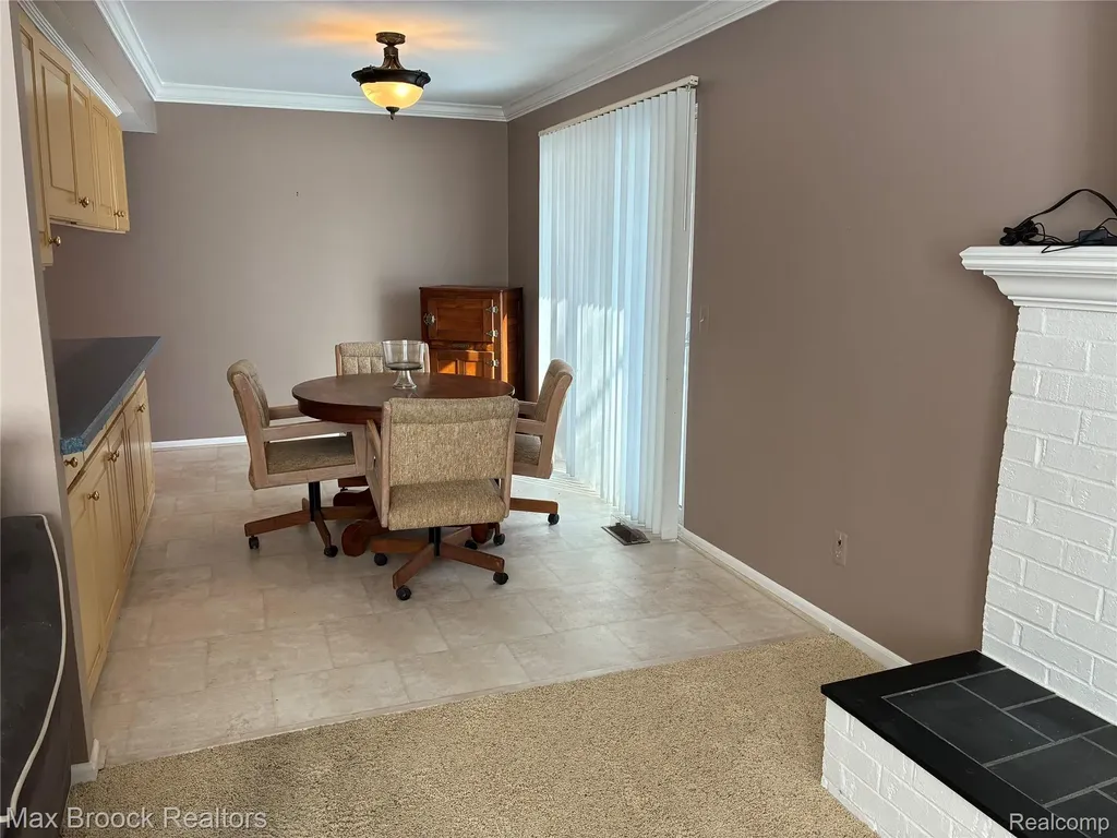 42479 Eldon Circle Clinton Charter Township MI 48038
