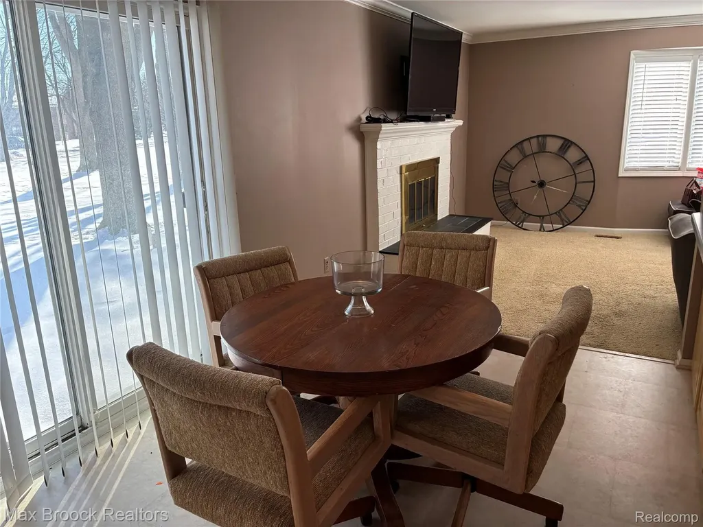 42479 Eldon Circle Clinton Charter Township MI 48038