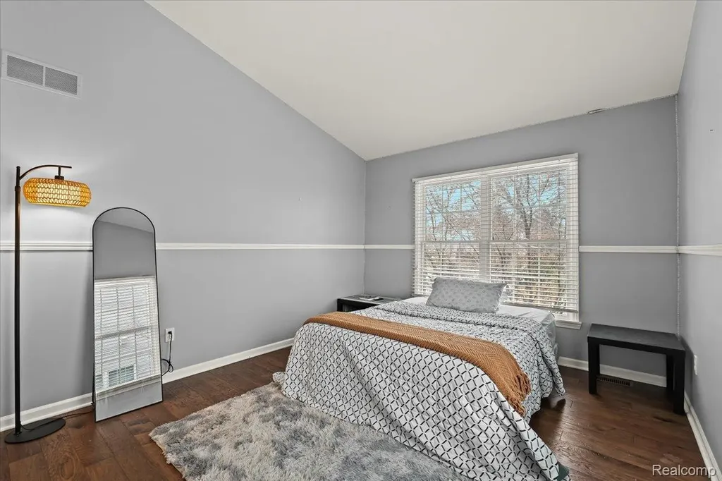 1174 Horseshoe Drive South Lyon City MI 48178