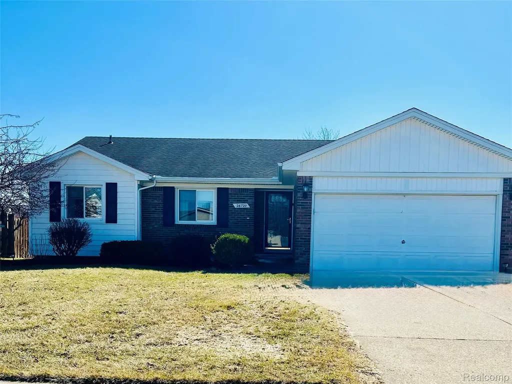 28720 Bingham Drive Chesterfield Township MI 48047