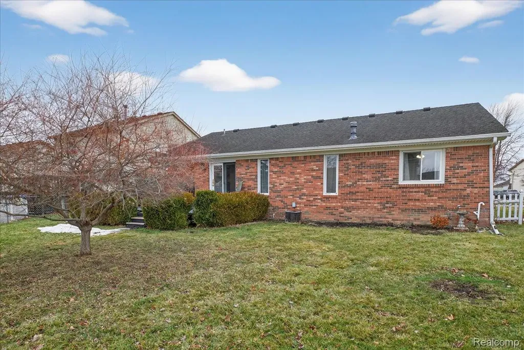 28720 Bingham Drive Chesterfield Township MI 48047