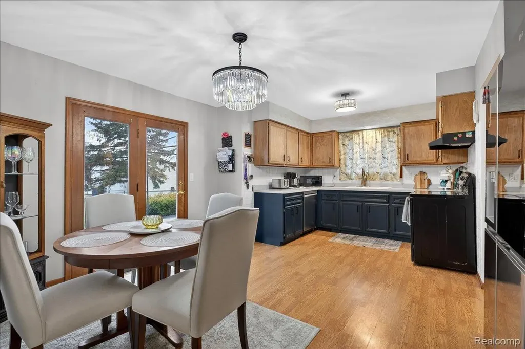 28720 Bingham Drive Chesterfield Township MI 48047
