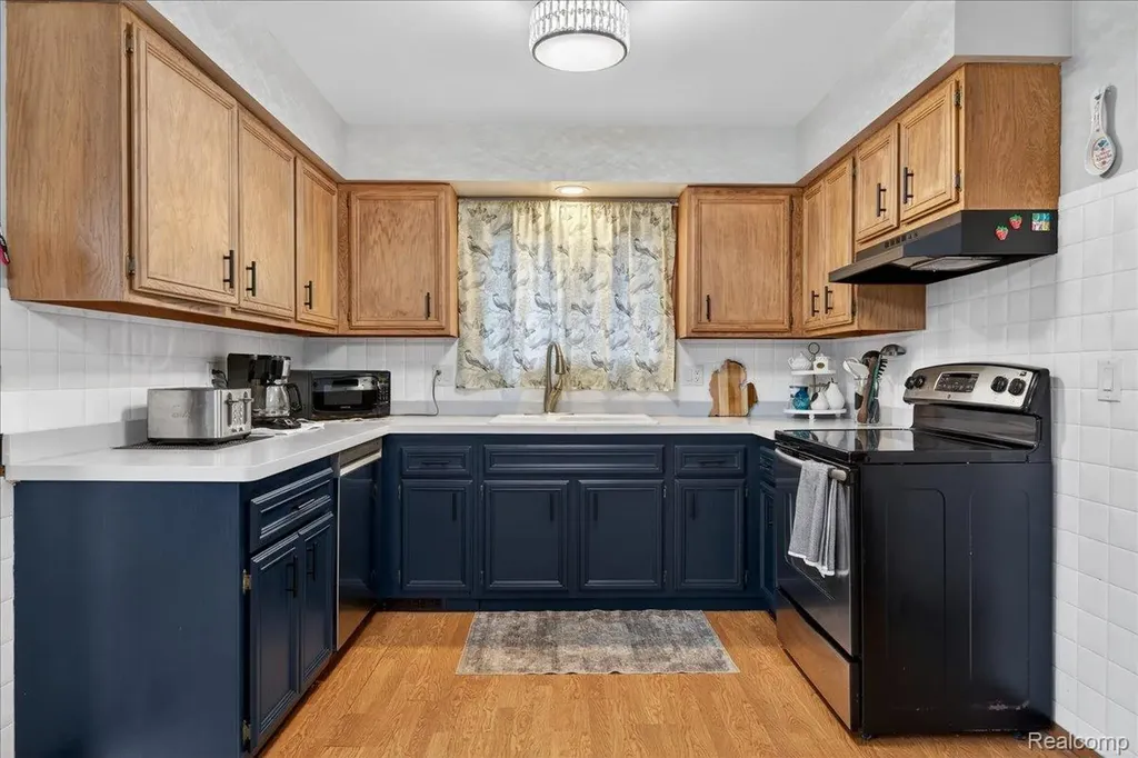 28720 Bingham Drive Chesterfield Township MI 48047