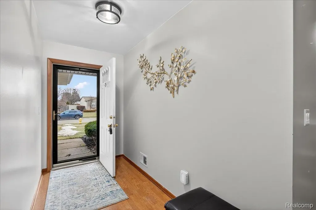 28720 Bingham Drive Chesterfield Township MI 48047