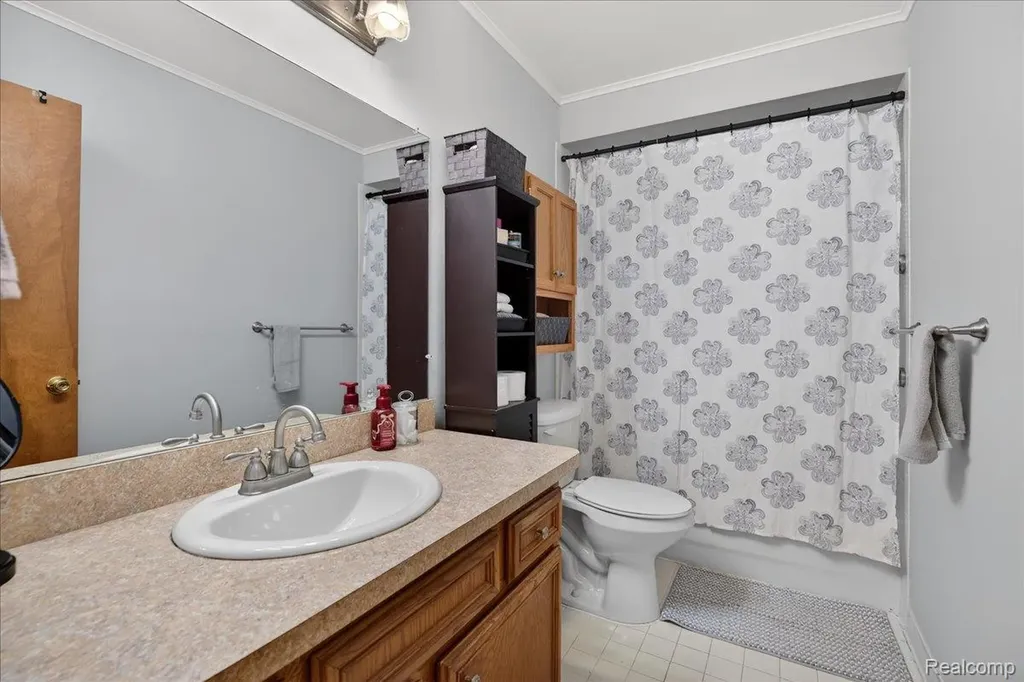 28720 Bingham Drive Chesterfield Township MI 48047