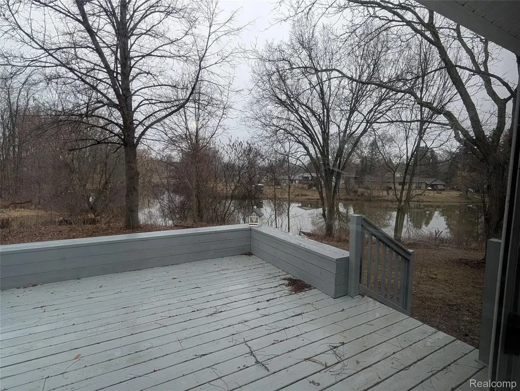 6353 Perry Road Grand Blanc Charter Township MI 48439