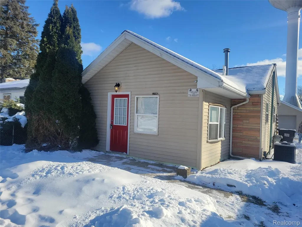 115 Jackson Street Brooklyn Village MI 49230