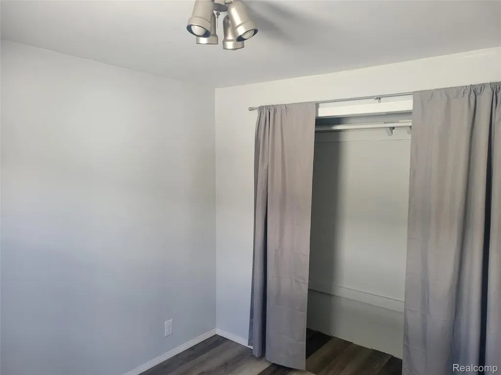 115 Jackson Street Brooklyn Village MI 49230