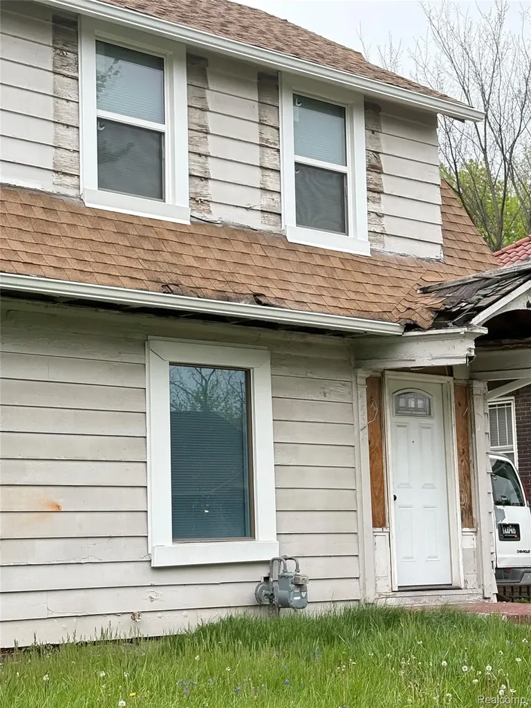 5594 Greenway Street Detroit City MI 48204