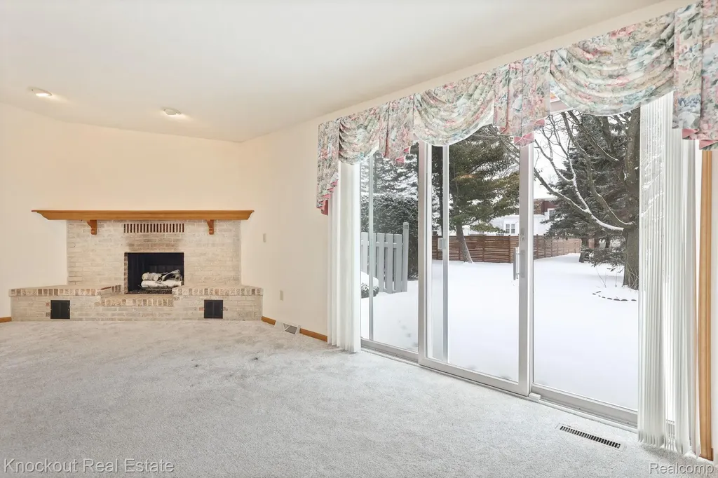 53 Pine Grove Drive Frankenmuth City MI 48734