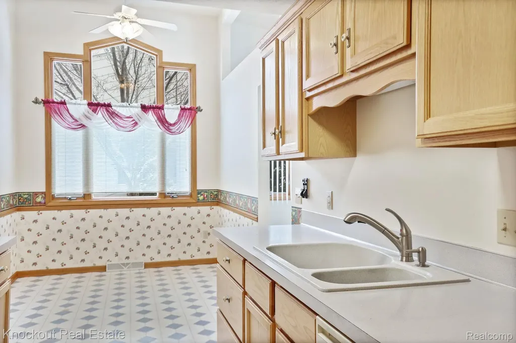 53 Pine Grove Drive Frankenmuth City MI 48734
