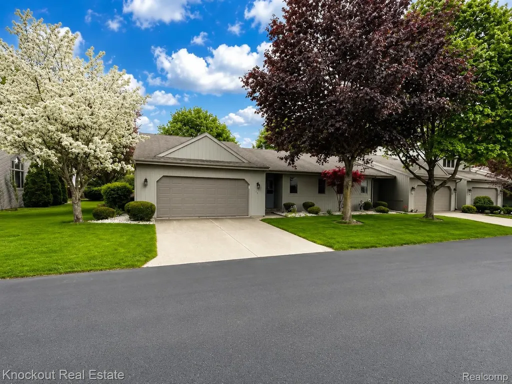 53 Pine Grove Drive Frankenmuth City MI 48734