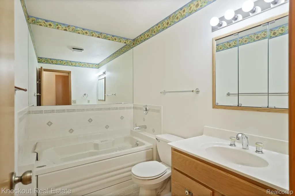 53 Pine Grove Drive Frankenmuth City MI 48734