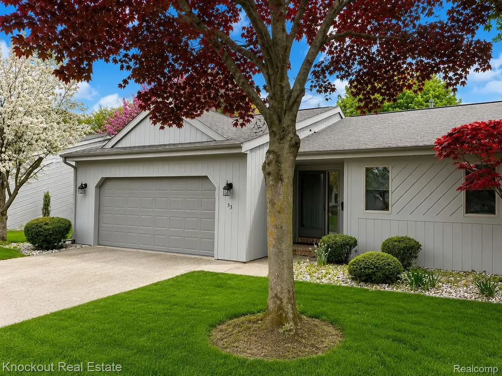 53 Pine Grove Drive Frankenmuth City MI 48734