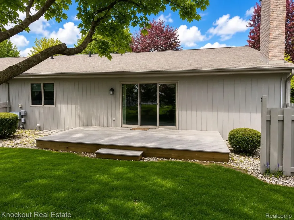 53 Pine Grove Drive Frankenmuth City MI 48734