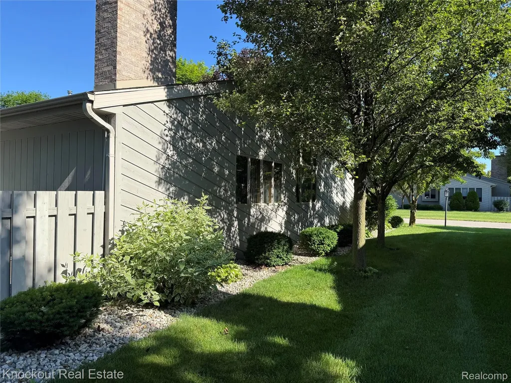 53 Pine Grove Drive Frankenmuth City MI 48734