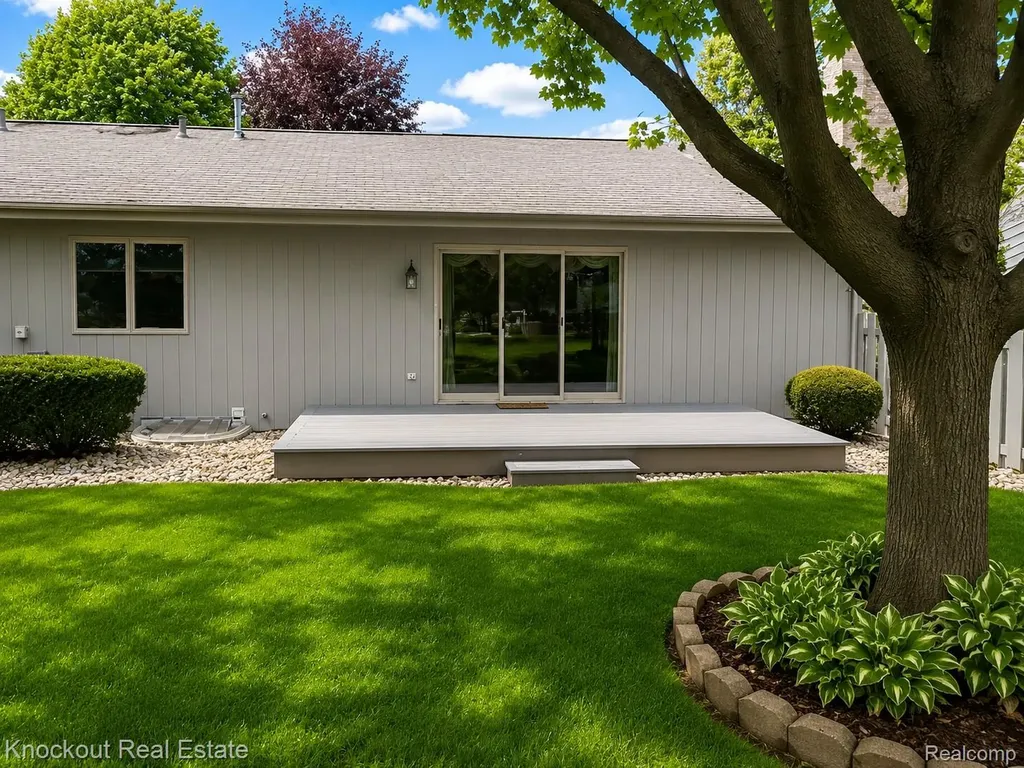 53 Pine Grove Drive Frankenmuth City MI 48734