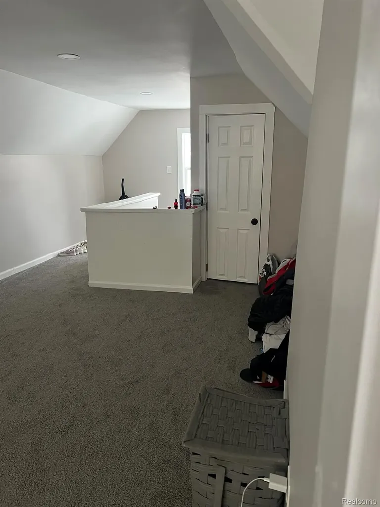 16233 San Juan Drive Detroit City MI 48221