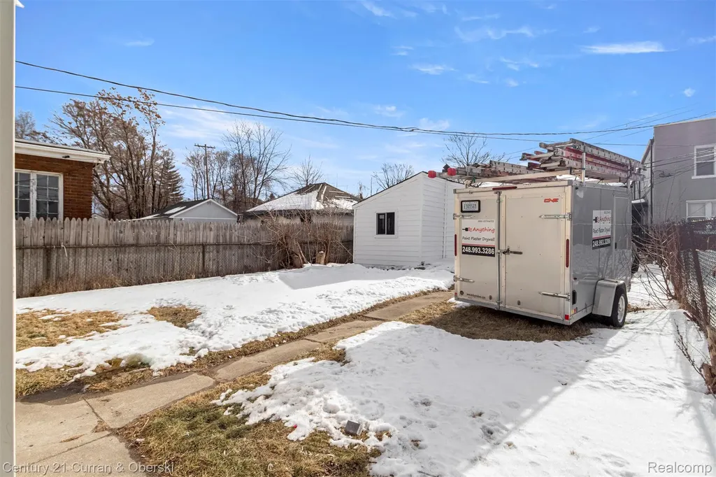 53 W Charlotte Street Ecorse City MI 48229