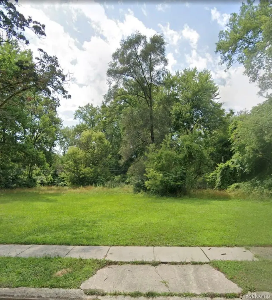 12853 Pierson Street Detroit City MI 48223