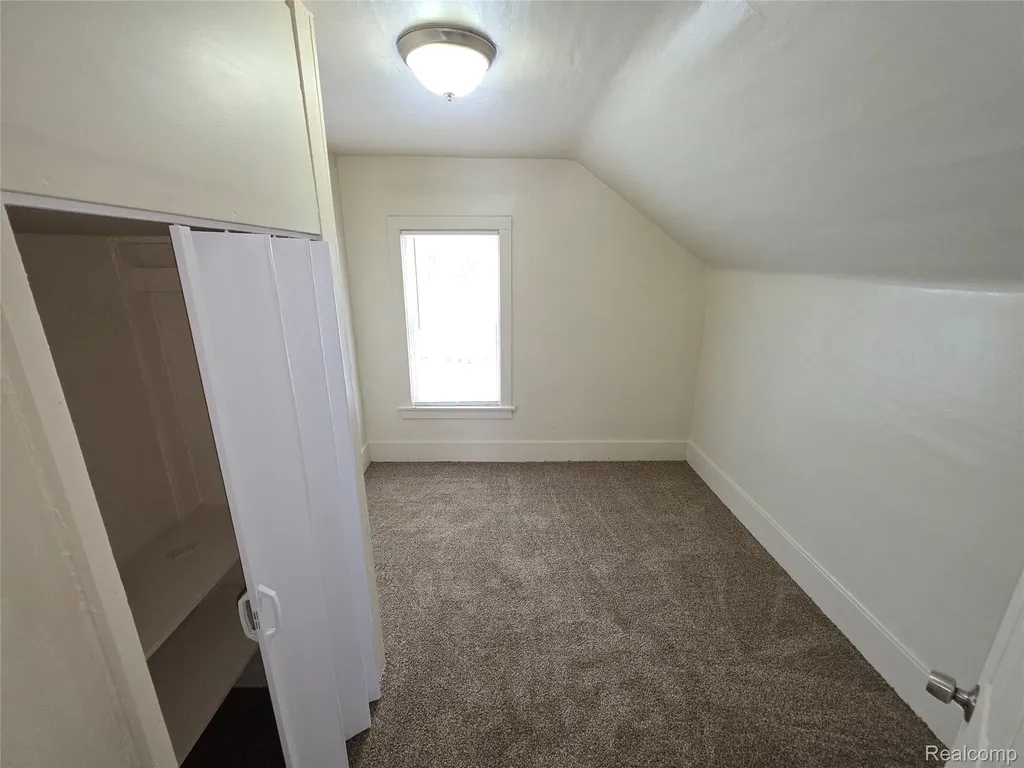 35 Clarence Street Pontiac City MI 48342
