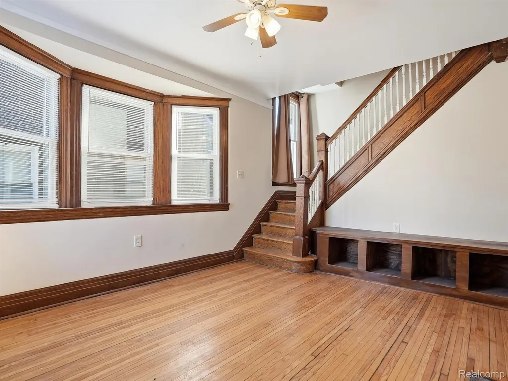 713 Clairmount Street Detroit City MI 48202