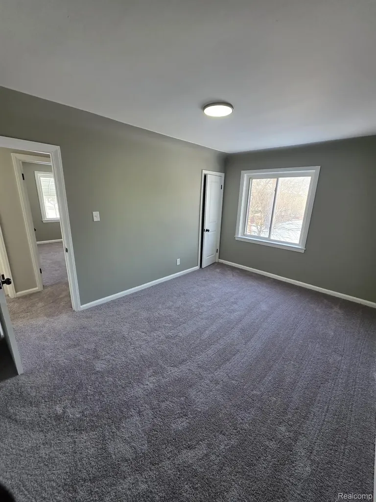 434 Piper Boulevard Detroit City MI 48215