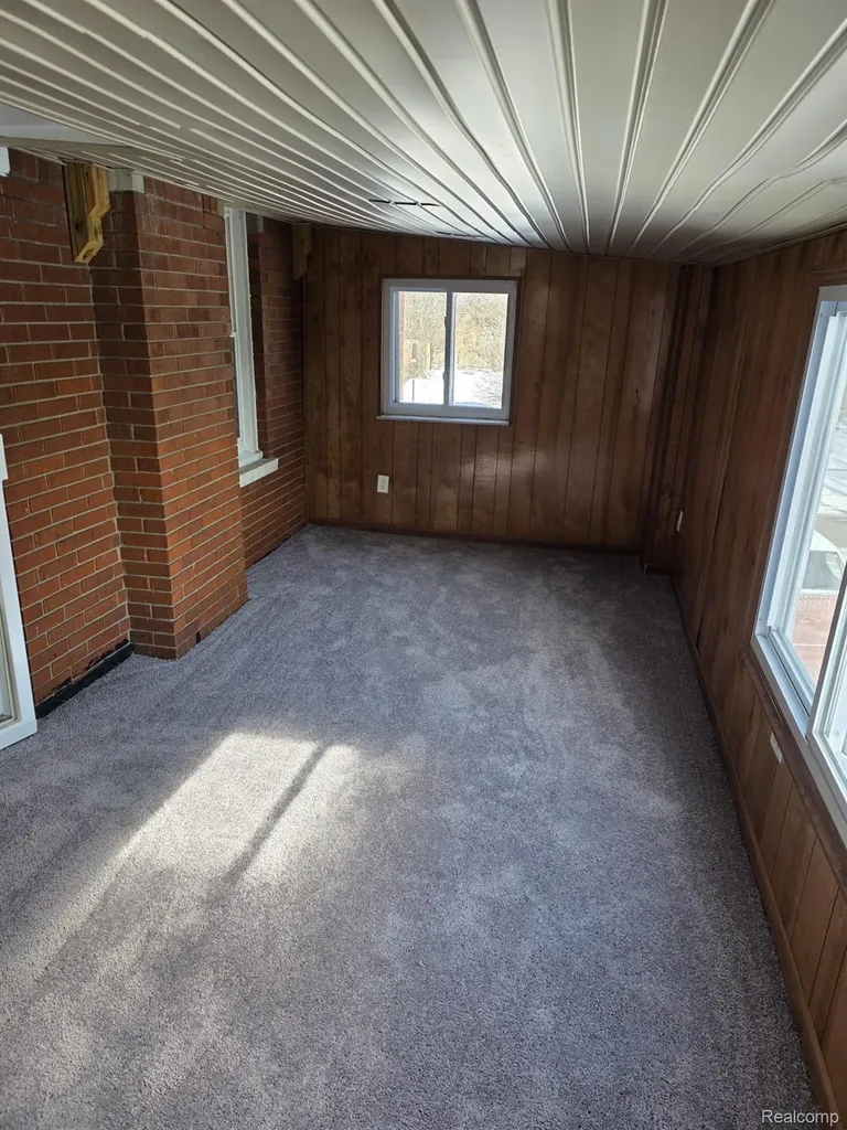 434 Piper Boulevard Detroit City MI 48215