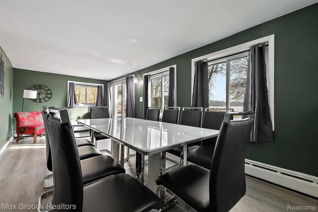 2940 Steeple Hill Road White Lake Charter Township MI 48383