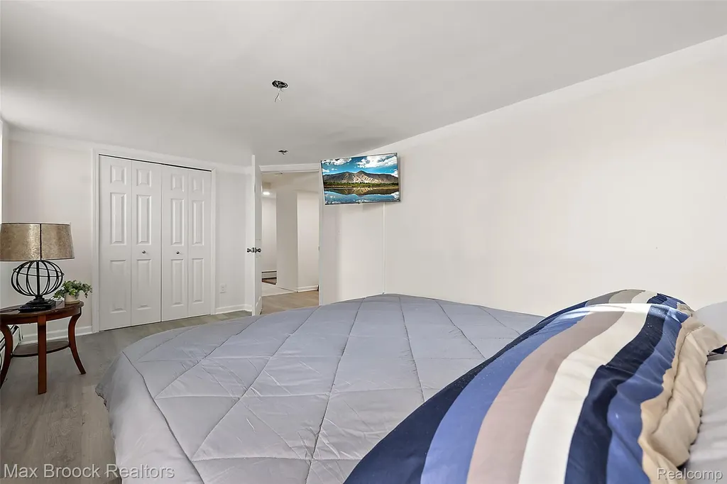 2940 Steeple Hill Road White Lake Charter Township MI 48383