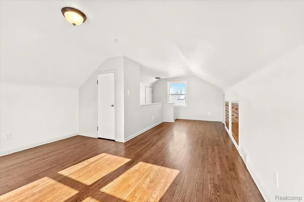 6740 Larme Avenue Allen Park City MI 48101