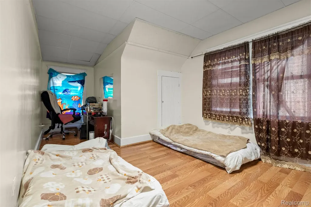4509 Helen Street Dearborn City MI 48126