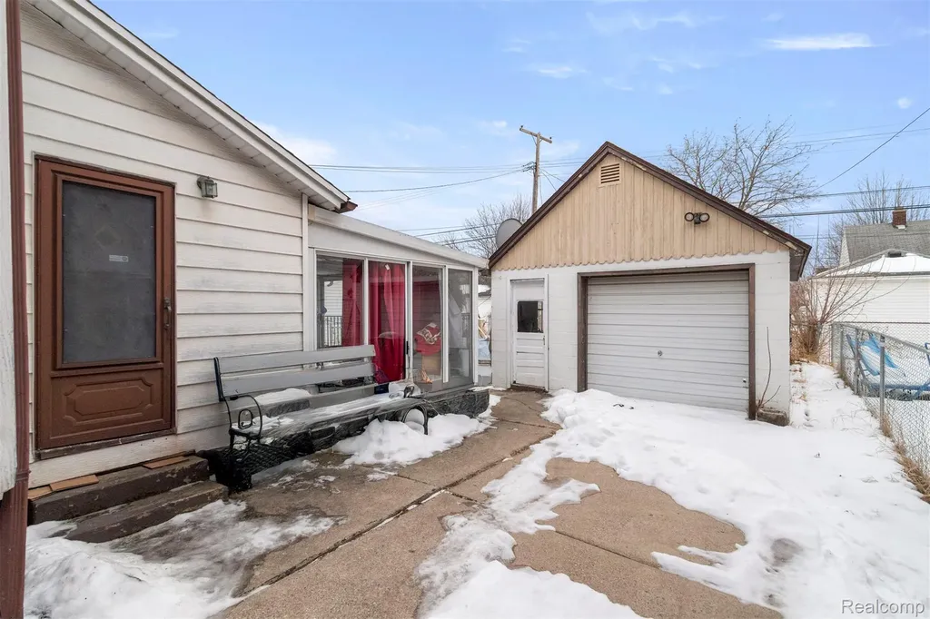 4509 Helen Street Dearborn City MI 48126