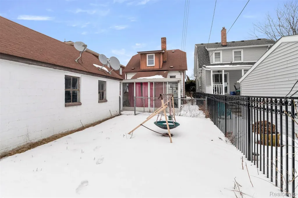 4509 Helen Street Dearborn City MI 48126