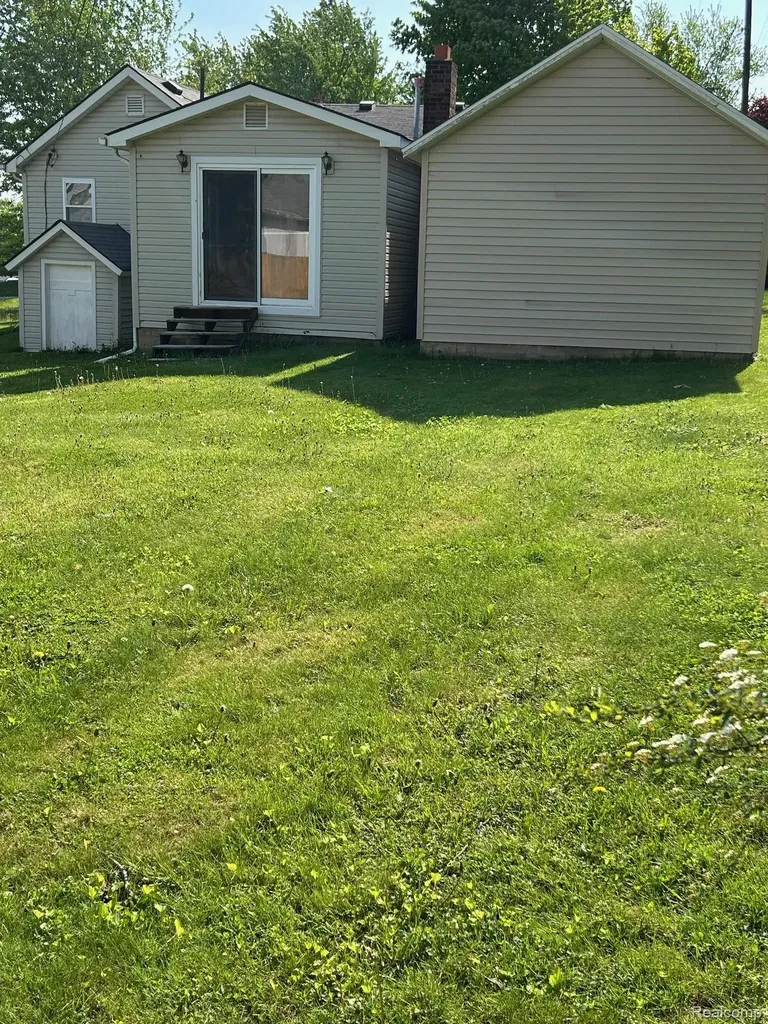 6010 Fox Street Mayville Village MI 48744