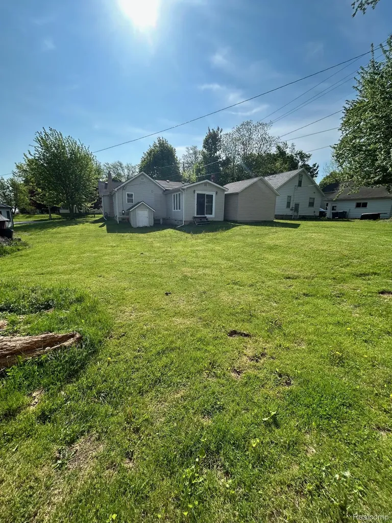 6010 Fox Street Mayville Village MI 48744