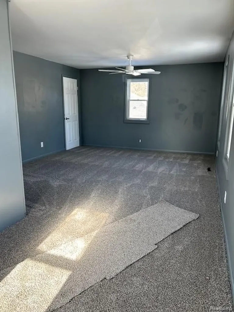6010 Fox Street Mayville Village MI 48744