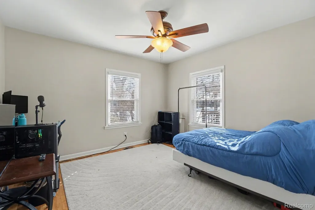 23225 Elaine Street St. Clair Shores City MI 48080