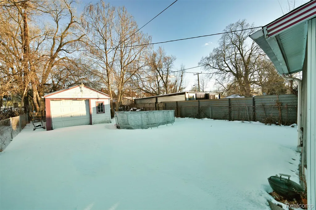 1709 S Deacon Street Detroit City MI 48217