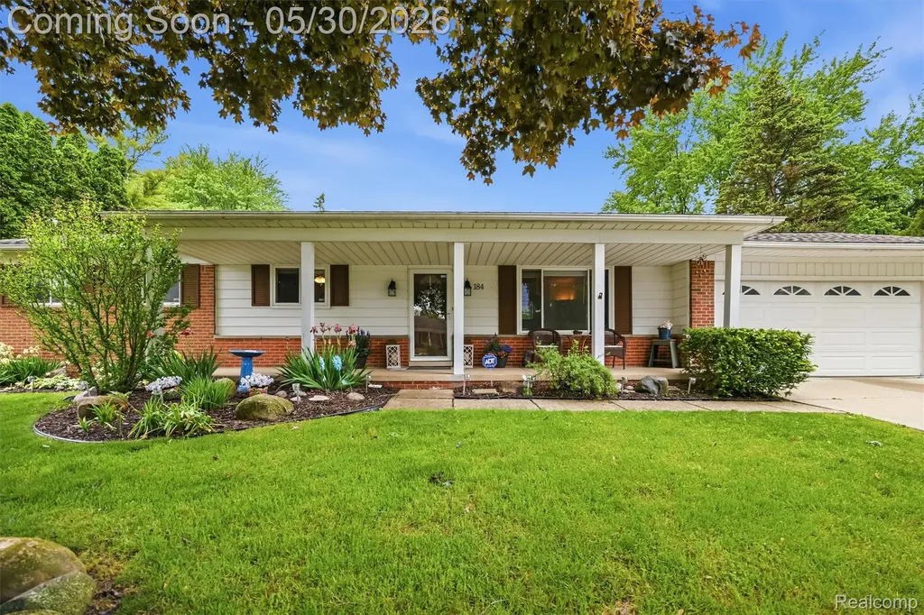 184 Carter Drive Troy City MI 48098