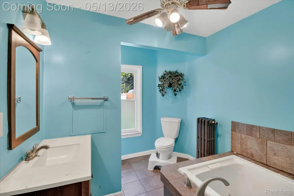 50 Clarence Street Belleville City MI 48111