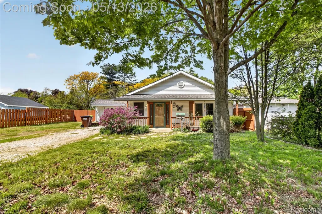 50 Clarence Street Belleville City MI 48111