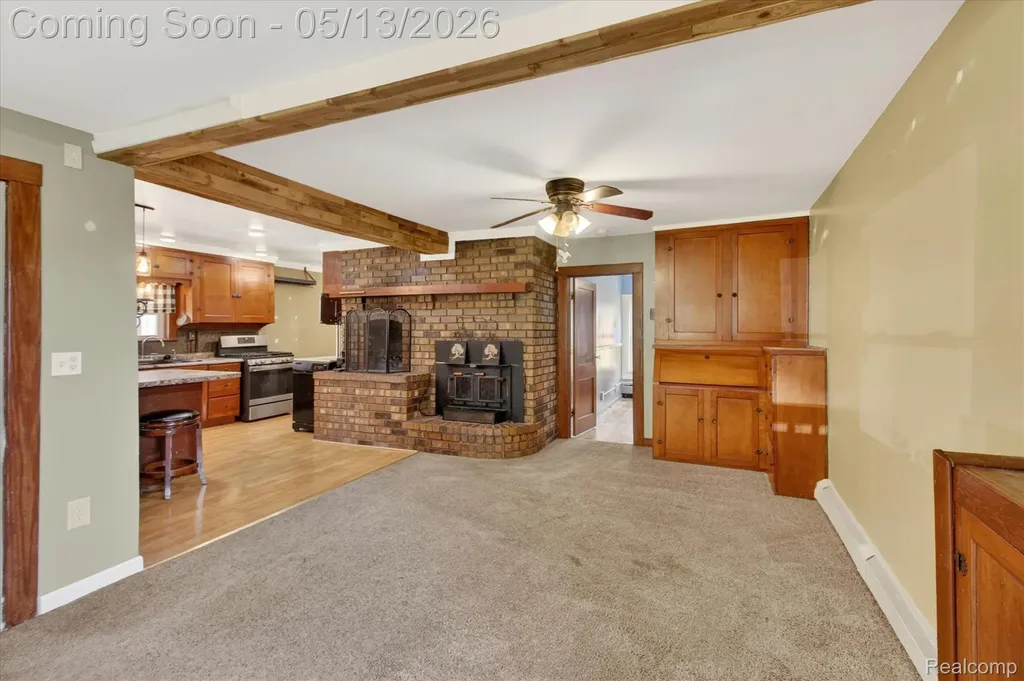 50 Clarence Street Belleville City MI 48111