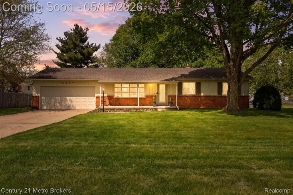 5457 N Seymour Road Flushing Charter Township MI 48433