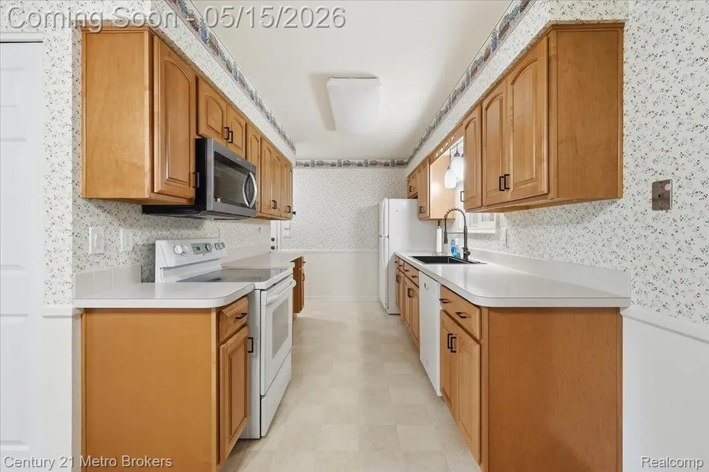 5457 N Seymour Road Flushing Charter Township MI 48433