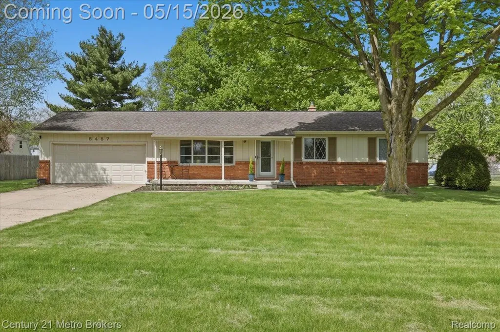 5457 N Seymour Road Flushing Charter Township MI 48433