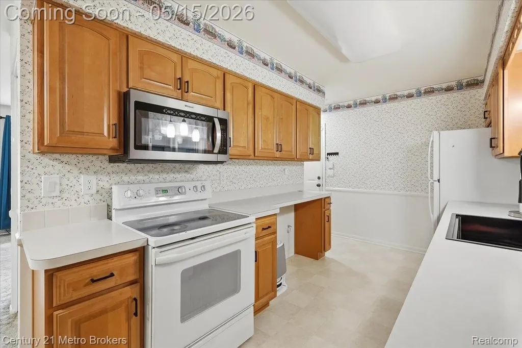 5457 N Seymour Road Flushing Charter Township MI 48433